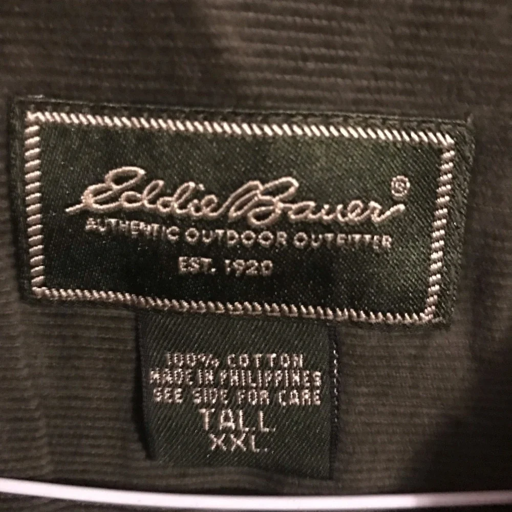 Men's Green Button-Up Shirt - Picture 2 of 2